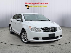  2013 Buick LaCrosse 4d Sedan FWD V6 at Paradise Motors near Lansing, MI