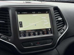Used 2019  Jeep Cherokee 4d SUV 4WD Trailhawk 3&period;2L at Paradise Motors near Lansing&comma; MI