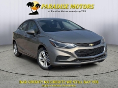  2018 Chevrolet Cruze 4d Sedan LT Auto at Paradise Motors near Lansing&comma; MI