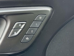 Used 2018  Chevrolet Malibu 4d Sedan Premier at Paradise Motors near Lansing&comma; MI