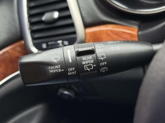 Used 2011  Jeep Grand Cherokee 4d SUV 4WD Overland at Paradise Motors near Lansing&comma; MI