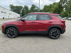 Used 2021 Chevrolet Trailblazer 4d SUV FWD LT at Paradise Motors near Lansing, MI