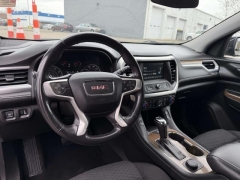 Used 2017  GMC Acadia 4d SUV AWD SLE-2 I4 at Paradise Motors near Lansing&comma; MI