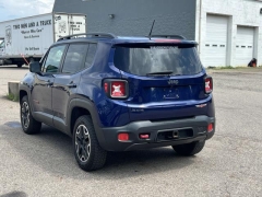 Used 2016  Jeep Renegade 4d SUV 4WD Trailhawk at Paradise Motors near Lansing, MI