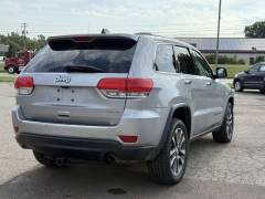Used 2018  Jeep Grand Cherokee 4d SUV 4WD Limited V6 at Paradise Motors near Lansing&comma; MI