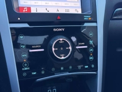 Used 2013  Ford Explorer 4d SUV 4WD Limited at Paradise Motors near Lansing&comma; MI