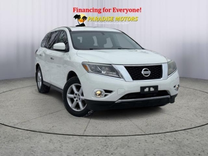 2016 Nissan Pathfinder S's photo