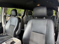 Used 2019  Dodge Grand Caravan 4d Wagon SXT at Paradise Motors near Lansing&comma; MI