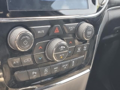 Used 2019  Jeep Grand Cherokee 4d SUV 4WD Limited V6 at Paradise Motors near Lansing&comma; MI