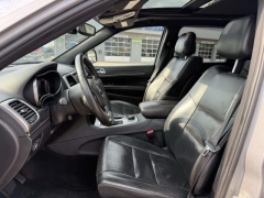 Used 2018  Jeep Grand Cherokee 4d SUV 4WD Limited V6 at Paradise Motors near Lansing&comma; MI