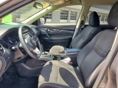 Used 2018  Nissan Rogue 4d SUV AWD SV at Paradise Motors near Lansing&comma; MI