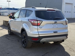Used 2018  Ford Escape 4d SUV FWD SEL at Paradise Motors near Lansing&comma; MI