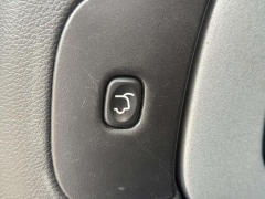 Used 2016  Jeep Cherokee 4d SUV 4WD Limited V6 at Paradise Motors near Lansing&comma; MI