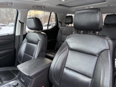 Used 2018  Chevrolet Traverse 4d SUV AWD LT Leather at Paradise Motors near Lansing&comma; MI