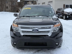 Used 2013  Ford Explorer 4d SUV 4WD XLT at Paradise Motors near Lansing&comma; MI