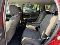 Used 2017  GMC Acadia 4d SUV AWD SLE-2 V6 at Paradise Motors near Lansing&comma; MI