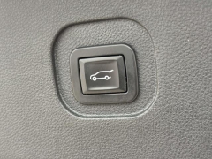 Used 2017  Chevrolet Equinox 4d SUV FWD Premier at Paradise Motors near Lansing&comma; MI