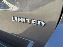 Used 2015  Jeep Grand Cherokee 4d SUV 4WD Limited at Paradise Motors near Lansing&comma; MI