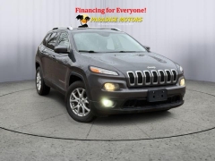 Used 2015  Jeep Cherokee 4d SUV 4WD Latitude V6 at Paradise Motors near Lansing, MI