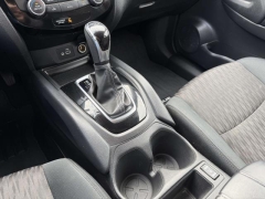 Used 2018  Nissan Rogue 4d SUV AWD SV at Paradise Motors near Lansing&comma; MI