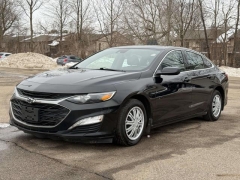 Used 2020  Chevrolet Malibu 4d Sedan LT at Paradise Motors near Lansing&comma; MI