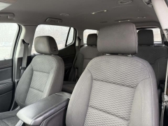 Used 2019  GMC Acadia 4d SUV FWD SLE-2 V6 at Paradise Motors near Lansing&comma; MI