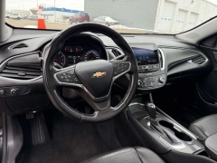 Used 2020  Chevrolet Malibu 4d Sedan LT at Paradise Motors near Lansing&comma; MI