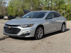 Used 2020  Chevrolet Malibu 4d Sedan LT at Paradise Motors near Lansing&comma; MI