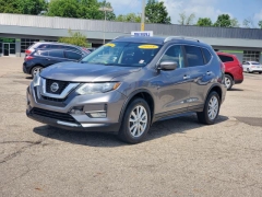 Used 2018  Nissan Rogue 4d SUV AWD SV at Paradise Motors near Lansing&comma; MI