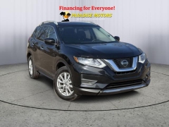  2020 Nissan Rogue 4d SUV FWD SV at Paradise Motors near Lansing&comma; MI