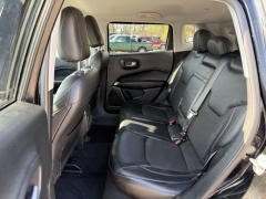 Used 2018  Jeep Compass 4d SUV 4WD Latitude at Paradise Motors near Lansing&comma; MI