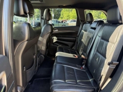 Used 2015  Jeep Grand Cherokee 4d SUV 4WD Limited at Paradise Motors near Lansing&comma; MI