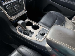 Used 2017  Jeep Grand Cherokee 4d SUV 4WD Limited at Paradise Motors near Lansing&comma; MI