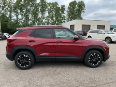 Used 2021 Chevrolet Trailblazer 4d SUV FWD LT at Paradise Motors near Lansing, MI