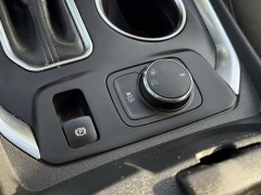 Used 2018  Chevrolet Traverse 4d SUV FWD LT Cloth w/1LT at Paradise Motors near Lansing, MI