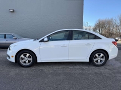 Used 2016  Chevrolet Cruze Limited 4d Sedan LT w/2LT at Paradise Motors near Lansing, MI