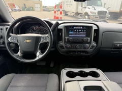 Used 2017  Chevrolet Silverado 1500 4WD Double Cab LT at Paradise Motors near Lansing&comma; MI