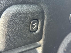 Used 2015  Jeep Grand Cherokee 4d SUV 4WD Limited at Paradise Motors near Lansing&comma; MI