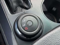 Used 2017  Ford Explorer 4d SUV 4WD Limited at Paradise Motors near Lansing&comma; MI