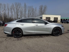 Used 2018  Chevrolet Malibu 4d Sedan LT at Paradise Motors near Lansing&comma; MI