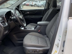 Used 2018 Chevrolet Equinox 4d SUV AWD LT w/2LT at Paradise Motors near Lansing, MI