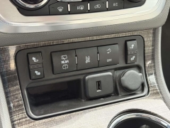 Used 2016  GMC Acadia 4d SUV FWD SLT-1 at Paradise Motors near Lansing&comma; MI