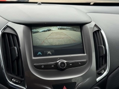 Used 2018  Chevrolet Cruze 4d Sedan LT Auto at Paradise Motors near Lansing&comma; MI