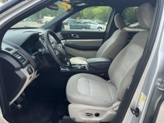 Used 2018 Ford Explorer 4d SUV 4WD Ecoboost at Paradise Motors near Lansing, MI