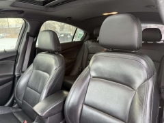 Used 2017  Chevrolet Cruze 4d Hatchback Premier at Paradise Motors near Lansing&comma; MI