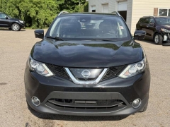 Used 2017  Nissan Rogue Sport AWD SL at Paradise Motors near Lansing&comma; MI