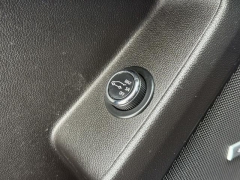 Used 2018  Chevrolet Traverse 4d SUV AWD LT Leather at Paradise Motors near Lansing&comma; MI