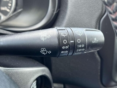 Used 2016  Jeep Renegade 4d SUV 4WD Trailhawk at Paradise Motors near Lansing, MI