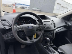 Used 2017  Ford Escape 4d SUV 4WD SE at Paradise Motors near Lansing&comma; MI