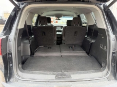 Used 2017  GMC Acadia 4d SUV AWD SLE-2 I4 at Paradise Motors near Lansing&comma; MI